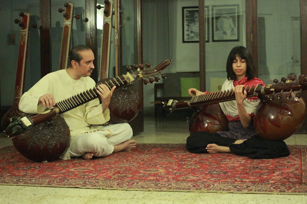Growing Up with Carnatic Music: What It Is Like to Learn from Childhood feature image for this Carnatic music guide